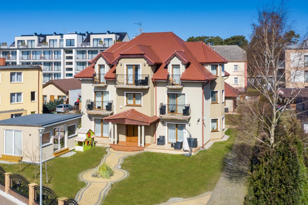 Villa Livia Нехоже Экстерьер фото